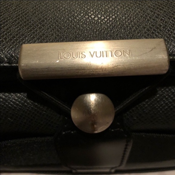 Louis Vuitton authentic message bag - Picture 6 of 6